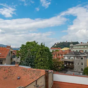 https://wohhhlfuehl-appartement-im-zentrum.graz-austria-hotels.com