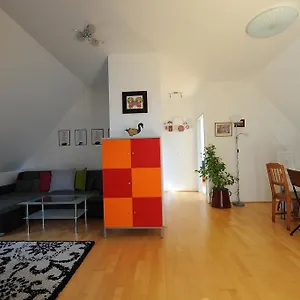https://lendbude.graz-austria-hotels.com