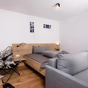 https://ansitz-brandjocch.ischgl-hotels.net